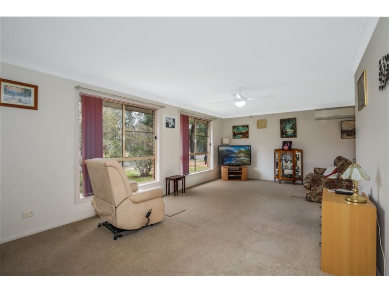 25 Ponytail Drive, Stanhope Gardens NSW 2768