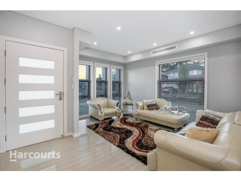 1 Lapstone Street, The Ponds NSW 2769