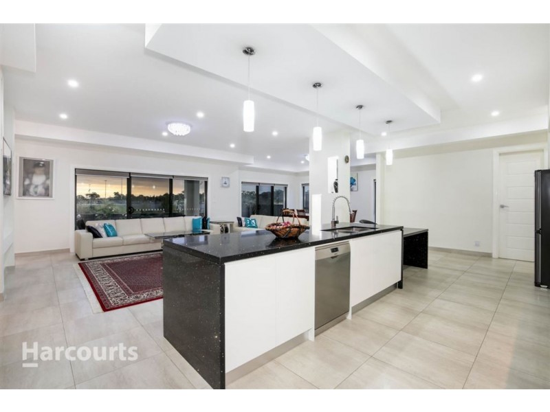 7 Blue Wren Way, Kellyville NSW 2155