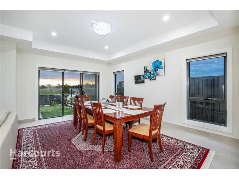 7 Blue Wren Way, Kellyville NSW 2155