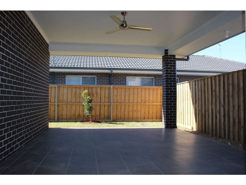 7 Clearfield Street, Colebee NSW 2761