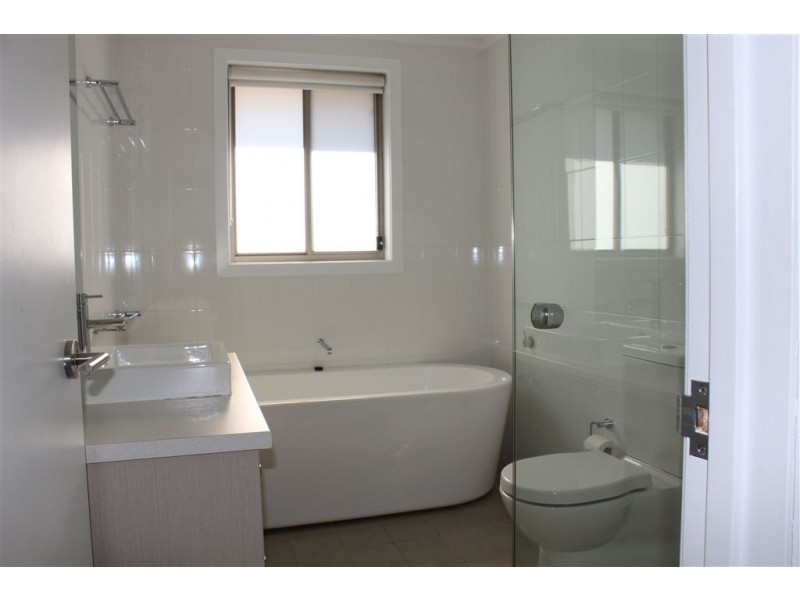 1 Rushden Way, Stanhope Gardens NSW 2768