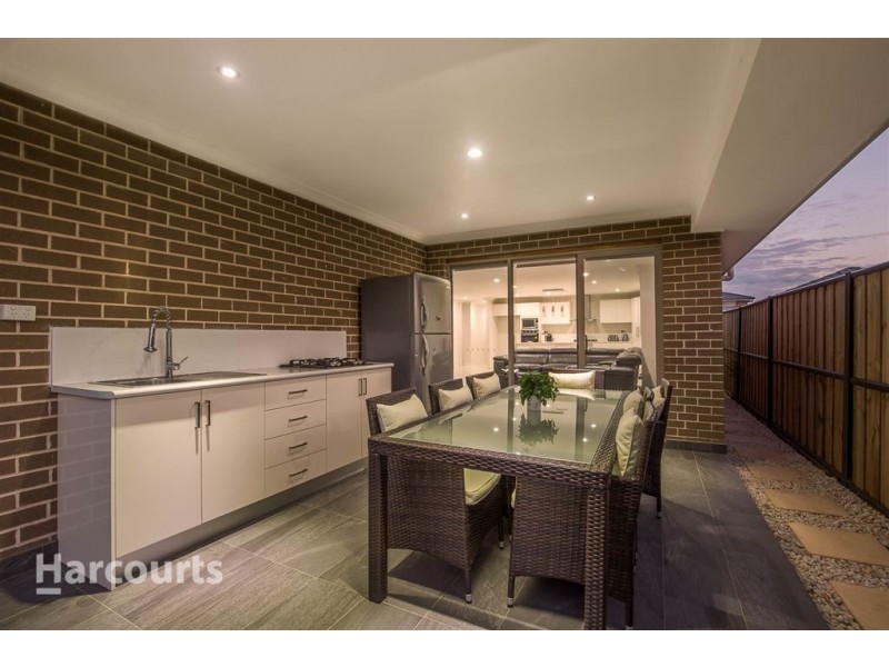 8 Admiral Street, The Ponds NSW 2769