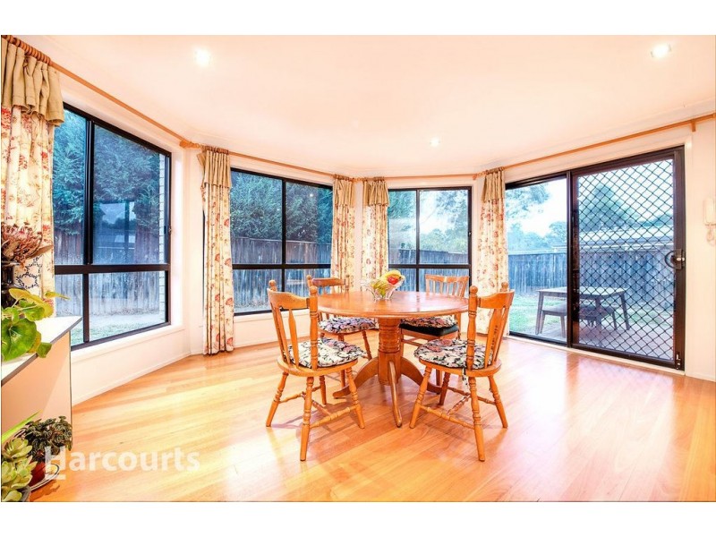 16 Townsend Circuit, Beaumont Hills NSW 2155