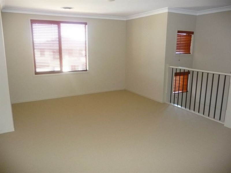 20 Adelong Parade, The Ponds NSW 2769