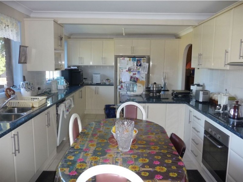 96 Seven Hills Road, Baulkham Hills NSW 2153