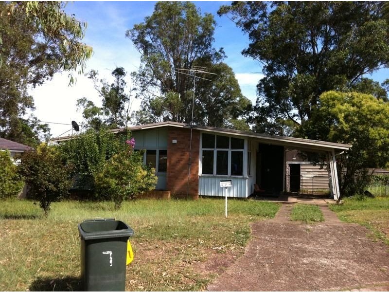 7 Dewar Place, Riverstone NSW 2765