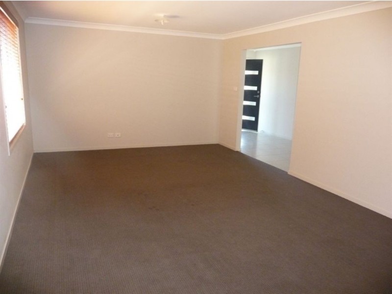 26 Paringa Drive, The Ponds NSW 2769