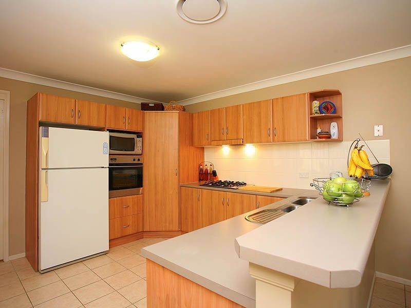 10 Verna Place, Quakers Hill NSW 2763