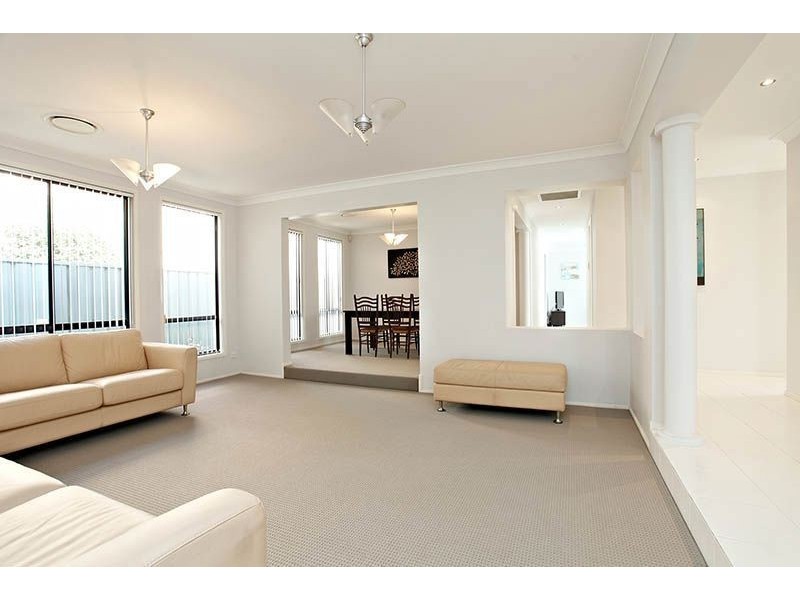 34 Pinehurst Avenue, Rouse Hill NSW 2155