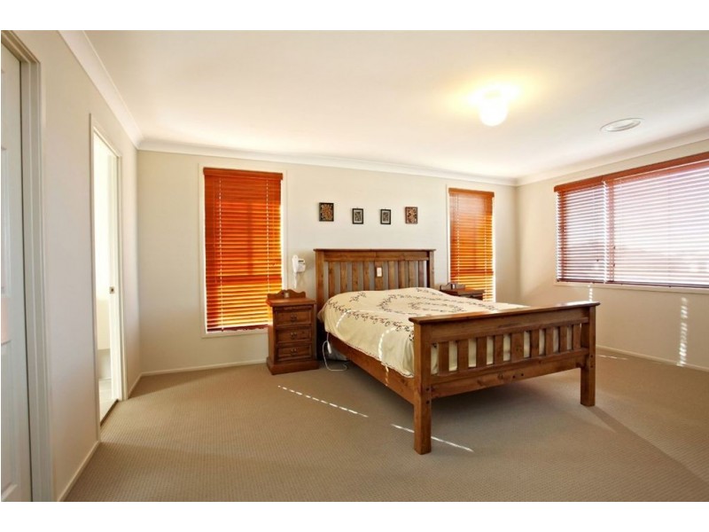 18 Ridgeline Drive, The Ponds NSW 2769