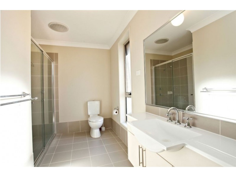 18 Ridgeline Drive, The Ponds NSW 2769