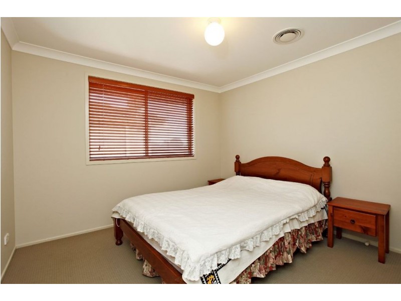 18 Ridgeline Drive, The Ponds NSW 2769