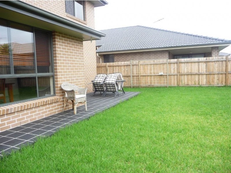 20 Adelong Parade, The Ponds NSW 2769