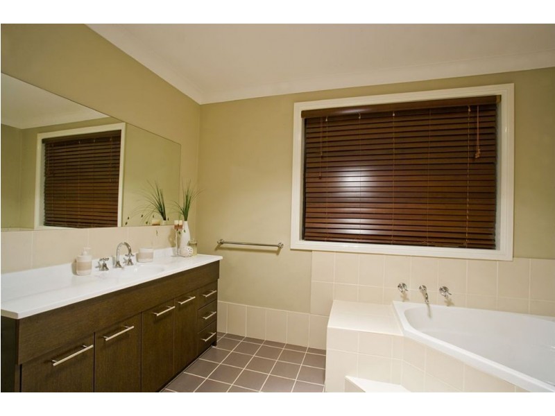 34 Conrad Road, The Ponds NSW 2769