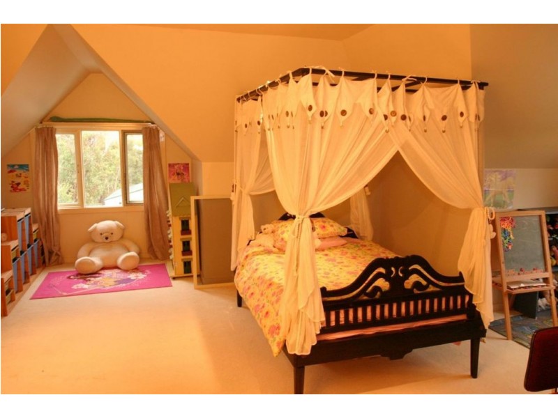 9 Chilcott Road, Berrilee NSW 2159