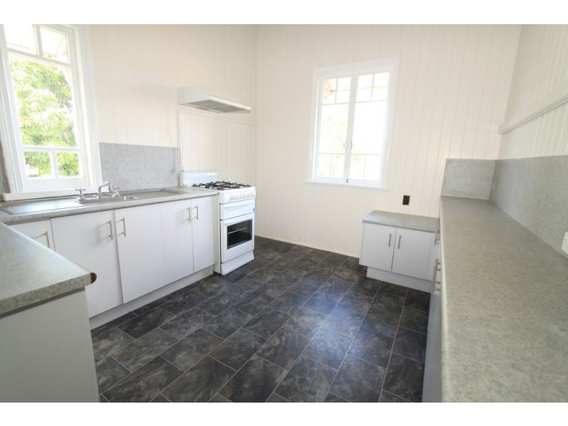 26 Hartley Street, Wandal QLD 4700