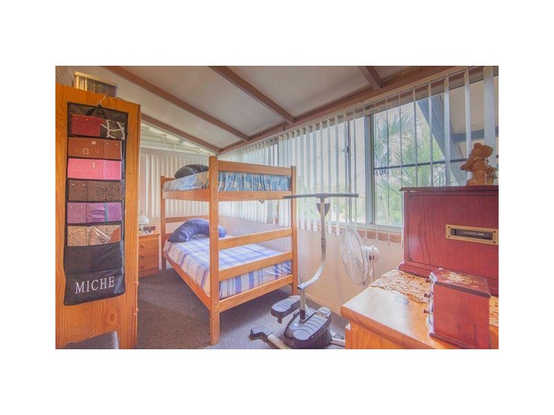 16 Mortensen Street, Park Avenue QLD 4701