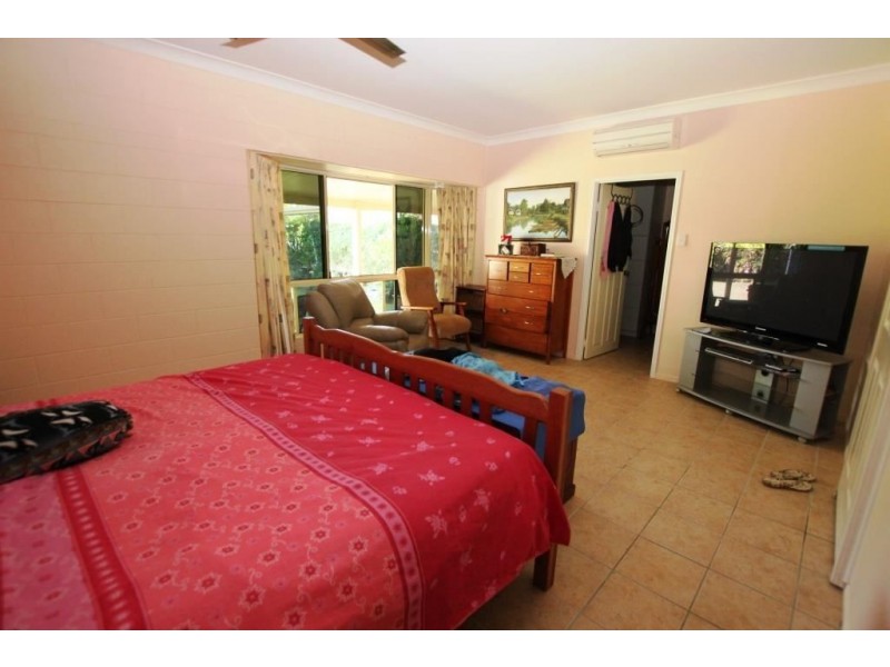 22-24 Tulloch Avenue, Barmaryee QLD 4703