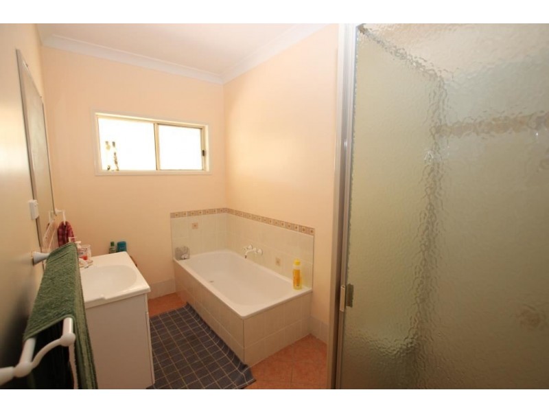 22-24 Tulloch Avenue, Barmaryee QLD 4703