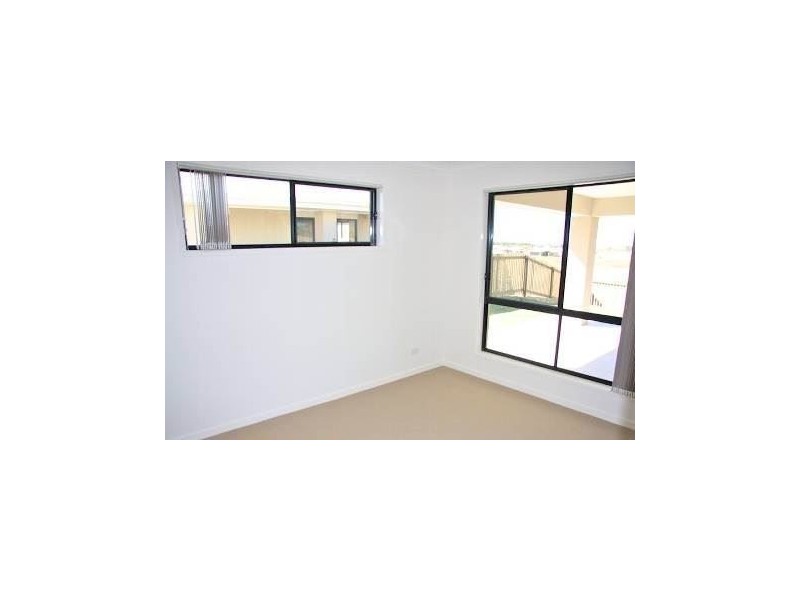 64 Valley Park Road, Zilzie QLD 4710