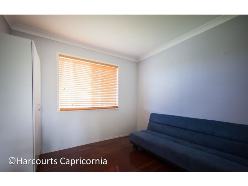 55 Denning Street, Park Avenue QLD 4701