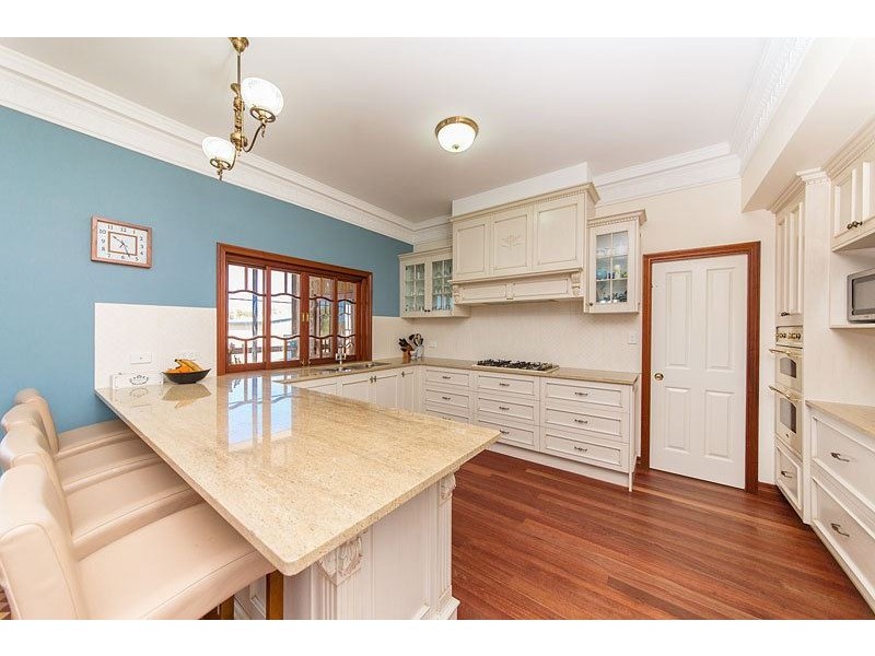 14 Maddison Avenue, Rockyview QLD 4701