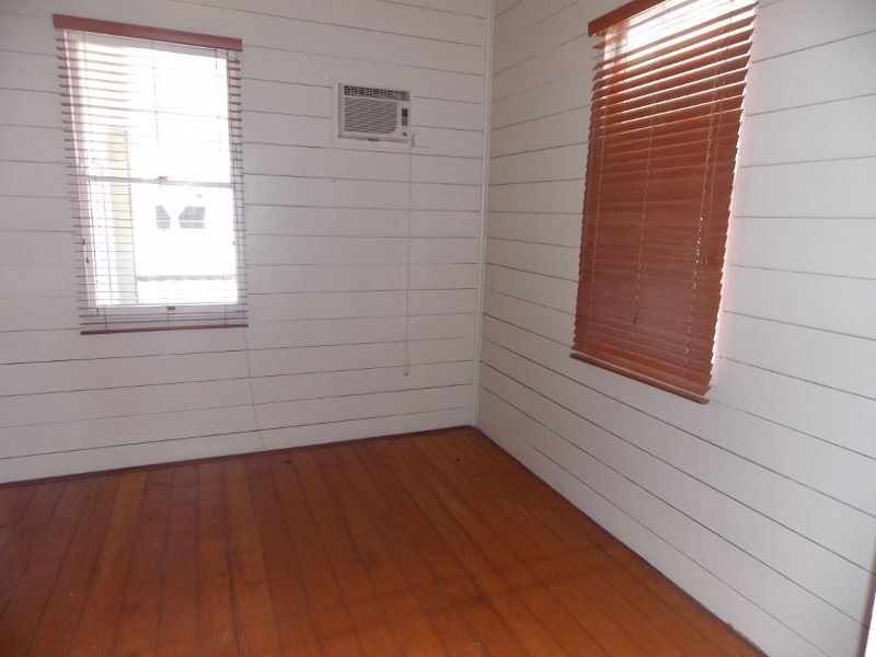 154 Stanley street, Allenstown QLD 4700