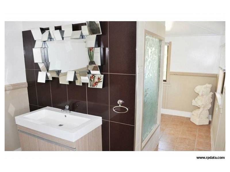 126 Rodboro Street, Berserker QLD 4701