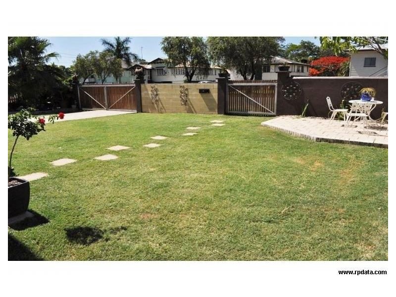 126 Rodboro Street, Berserker QLD 4701