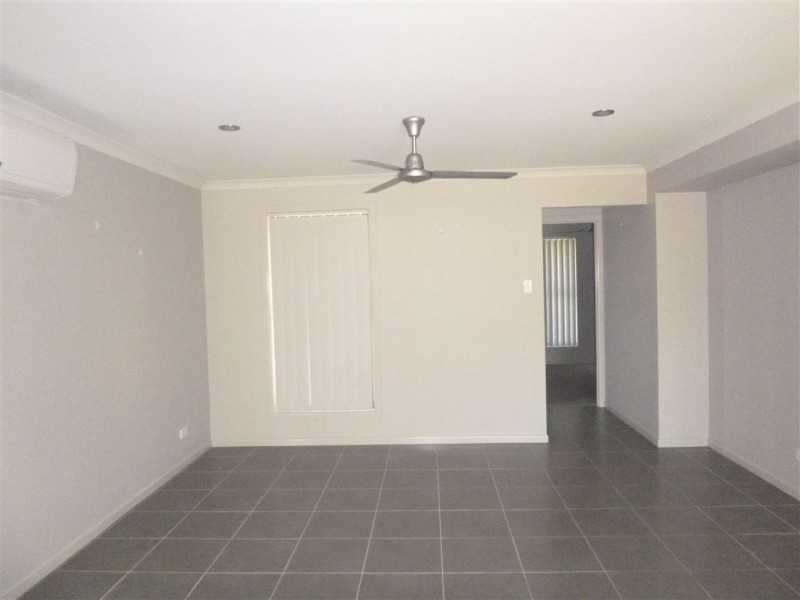 44 Burke and Wills Drive, Gracemere QLD 4702