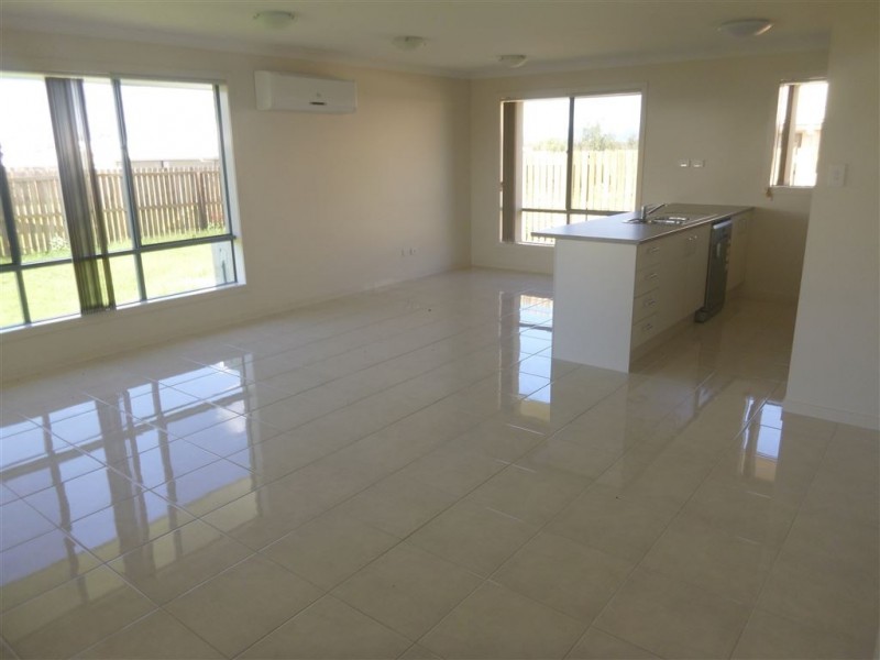 35 Taramoore Road, Gracemere QLD 4702