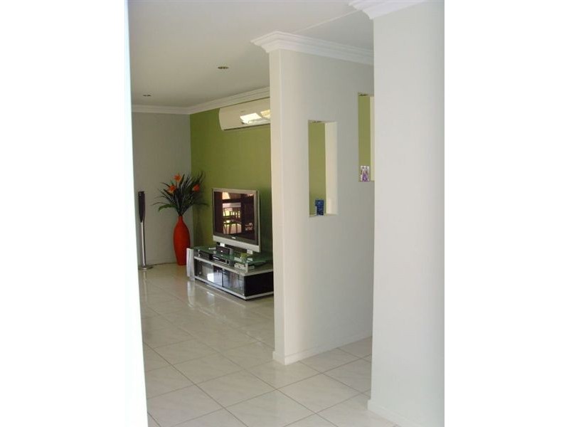 44 James Street, Gracemere QLD 4702