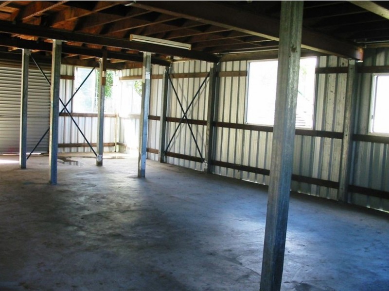 4 Beck Street, Gracemere QLD 4702