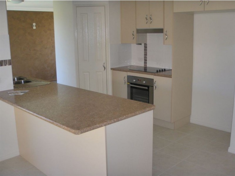 3 Koolamarra Dr, Gracemere QLD 4702