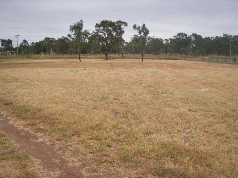 29 Robertson Road, Gracemere QLD 4702