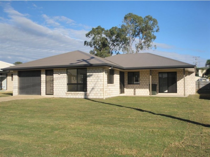 30 Lamb Av, Gracemere QLD 4702