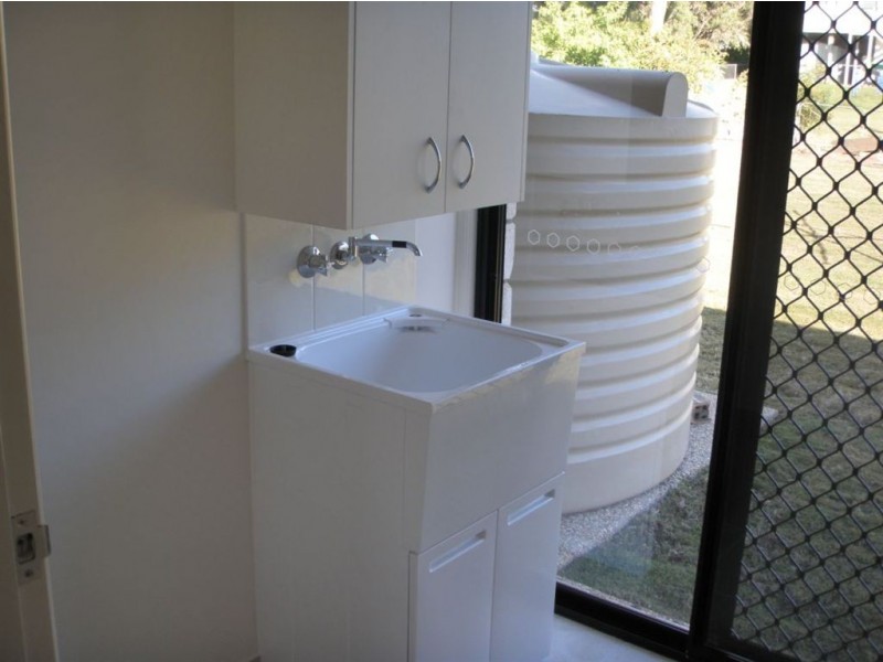 30 Lamb Av, Gracemere QLD 4702