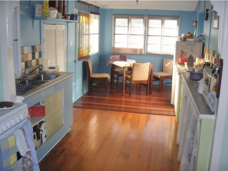 5 Higson St, Berserker QLD 4701