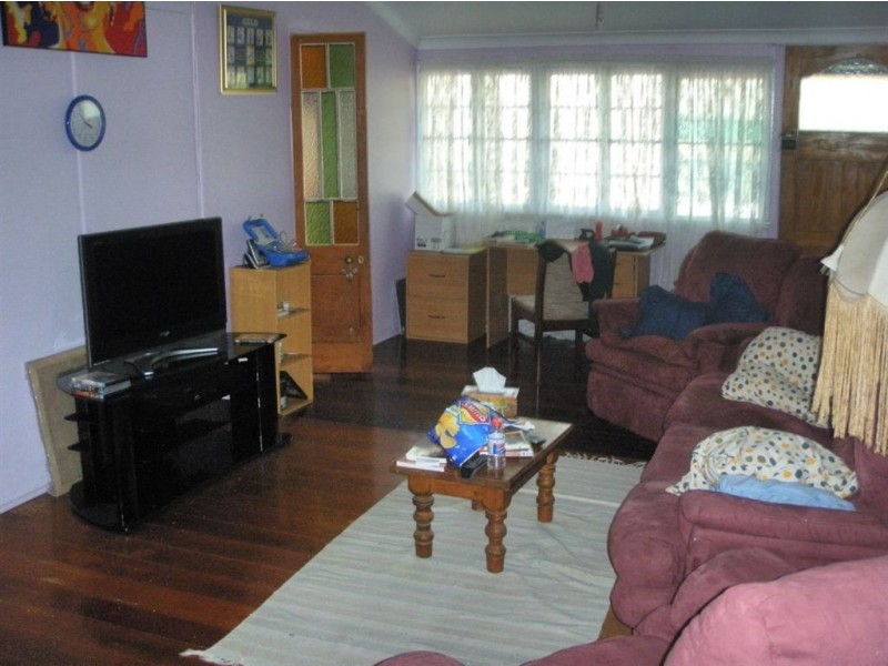 5 Higson St, Berserker QLD 4701