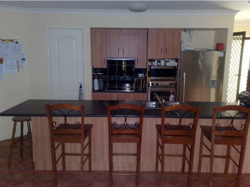 9 Anna Street, Gracemere QLD 4702