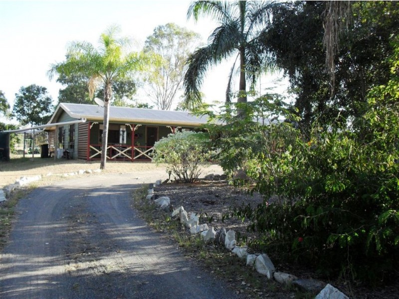 32 Watts Rd, Gracemere QLD 4702
