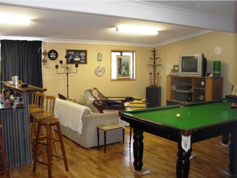 32 Watts Rd, Gracemere QLD 4702