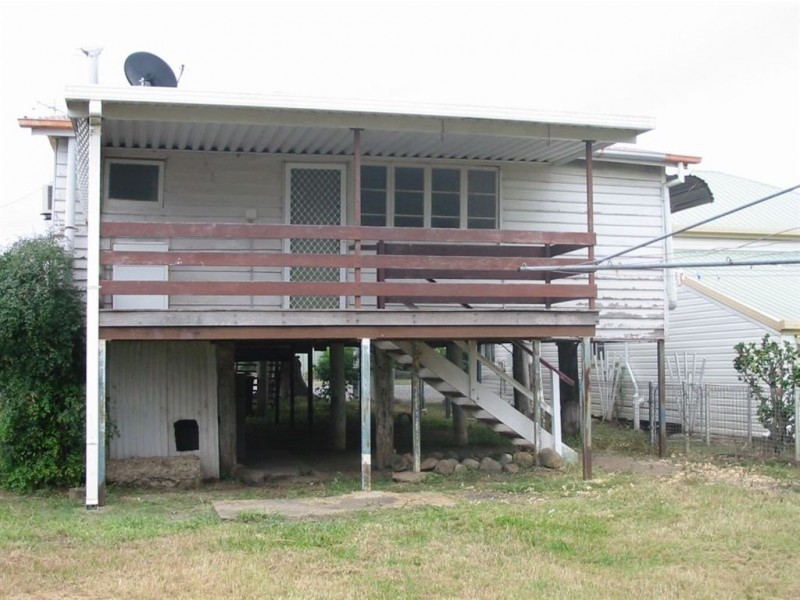 21 Wood St, Depot Hill QLD 4700