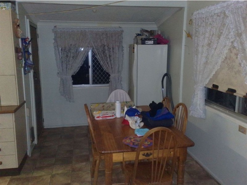 17 Werner st, Park Avenue QLD 4701