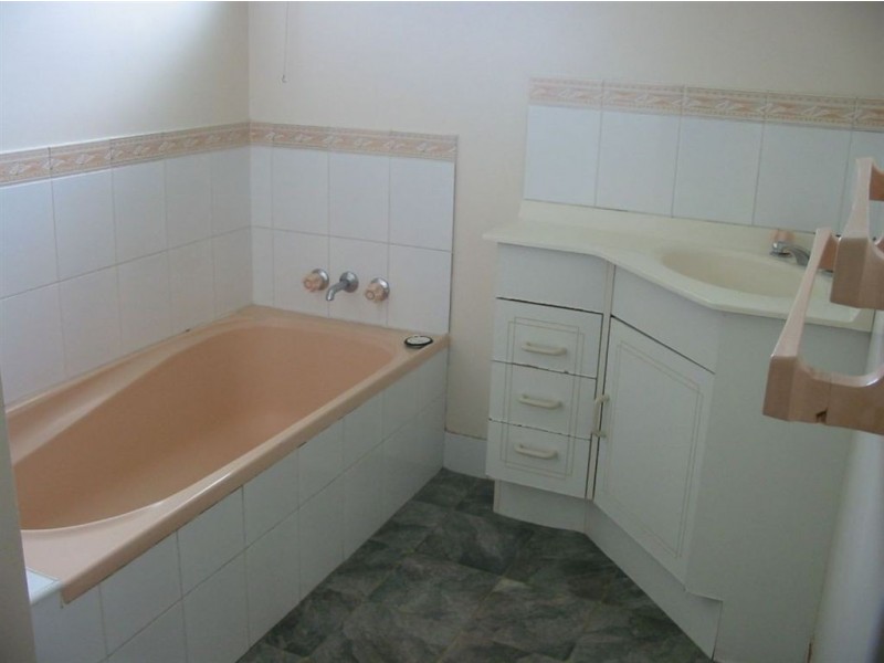 13 Leigh Close, Bouldercombe QLD 4702