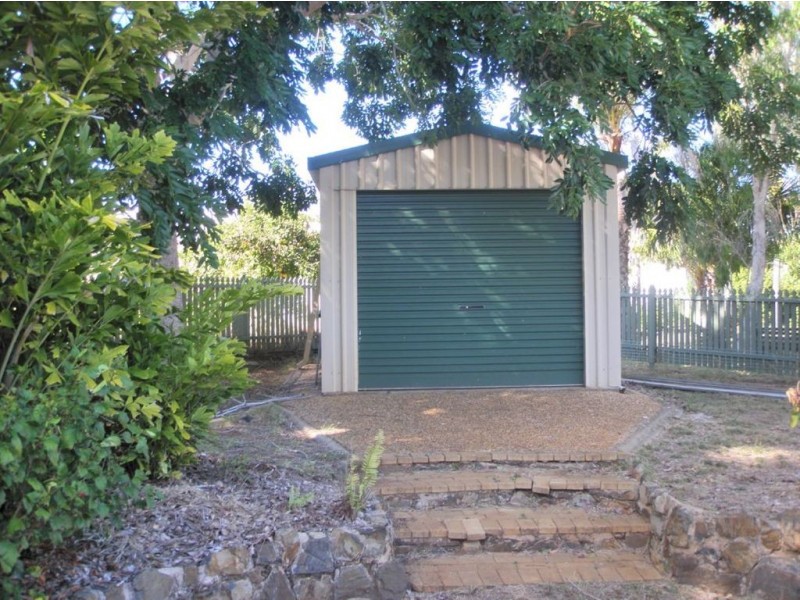12 Charles Crs, Gracemere QLD 4702
