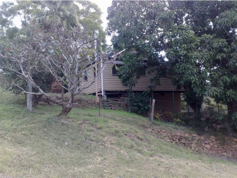 17 Hall street, Mount Morgan QLD 4714