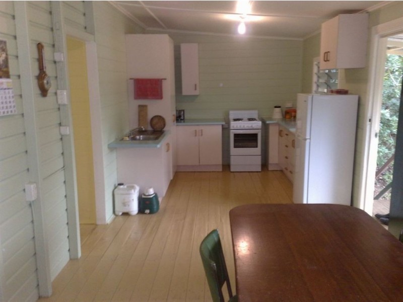 17 Hall street, Mount Morgan QLD 4714