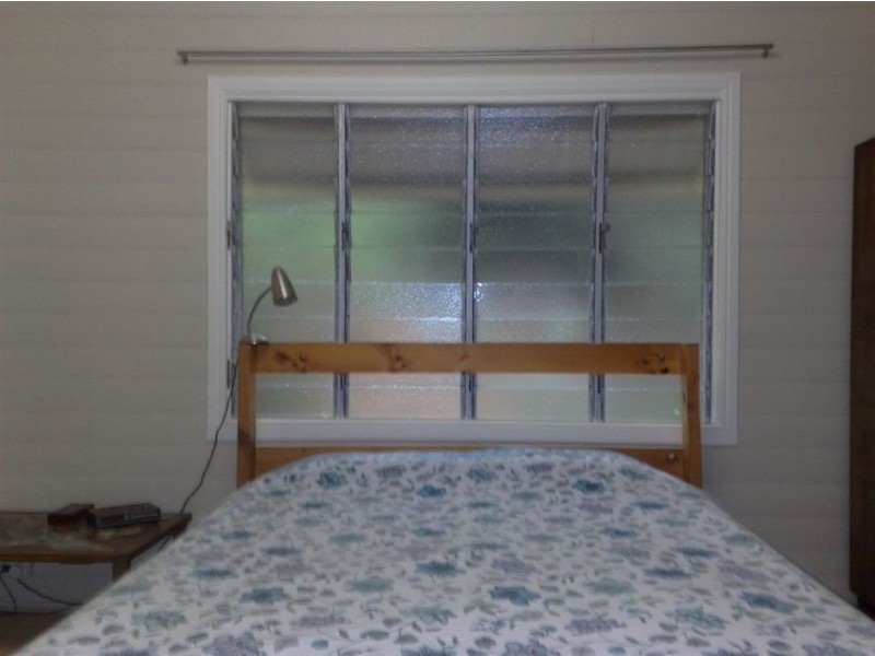 17 Hall street, Mount Morgan QLD 4714